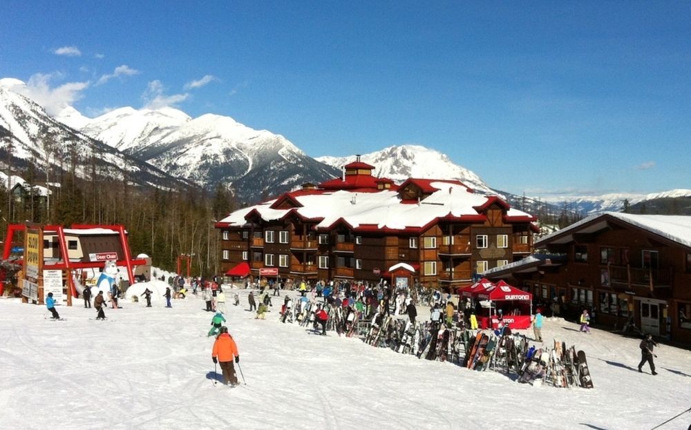 Cornerstone Lodge By Park Vacation Management Fernie Luaran gambar