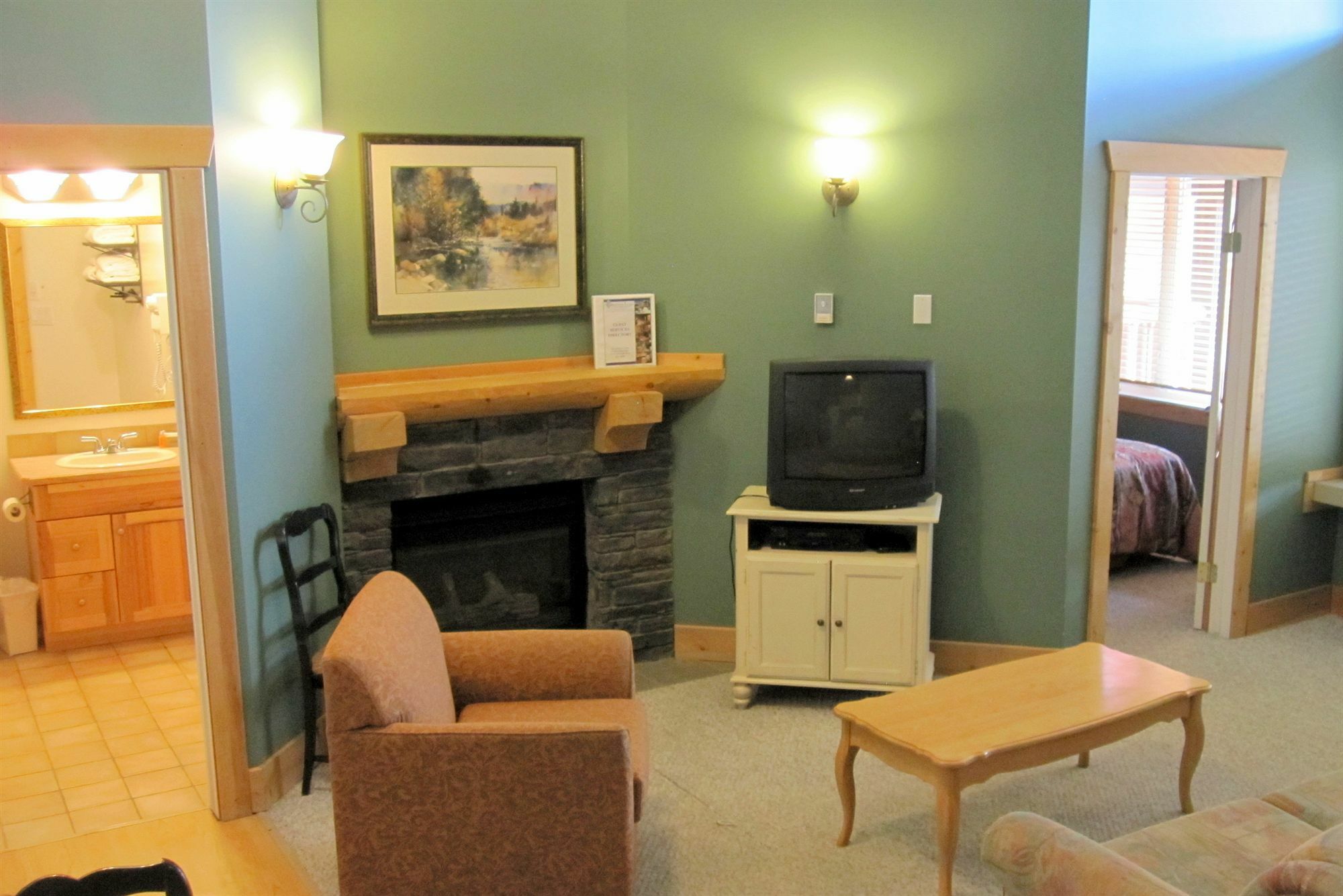 Cornerstone Lodge By Park Vacation Management Fernie Luaran gambar